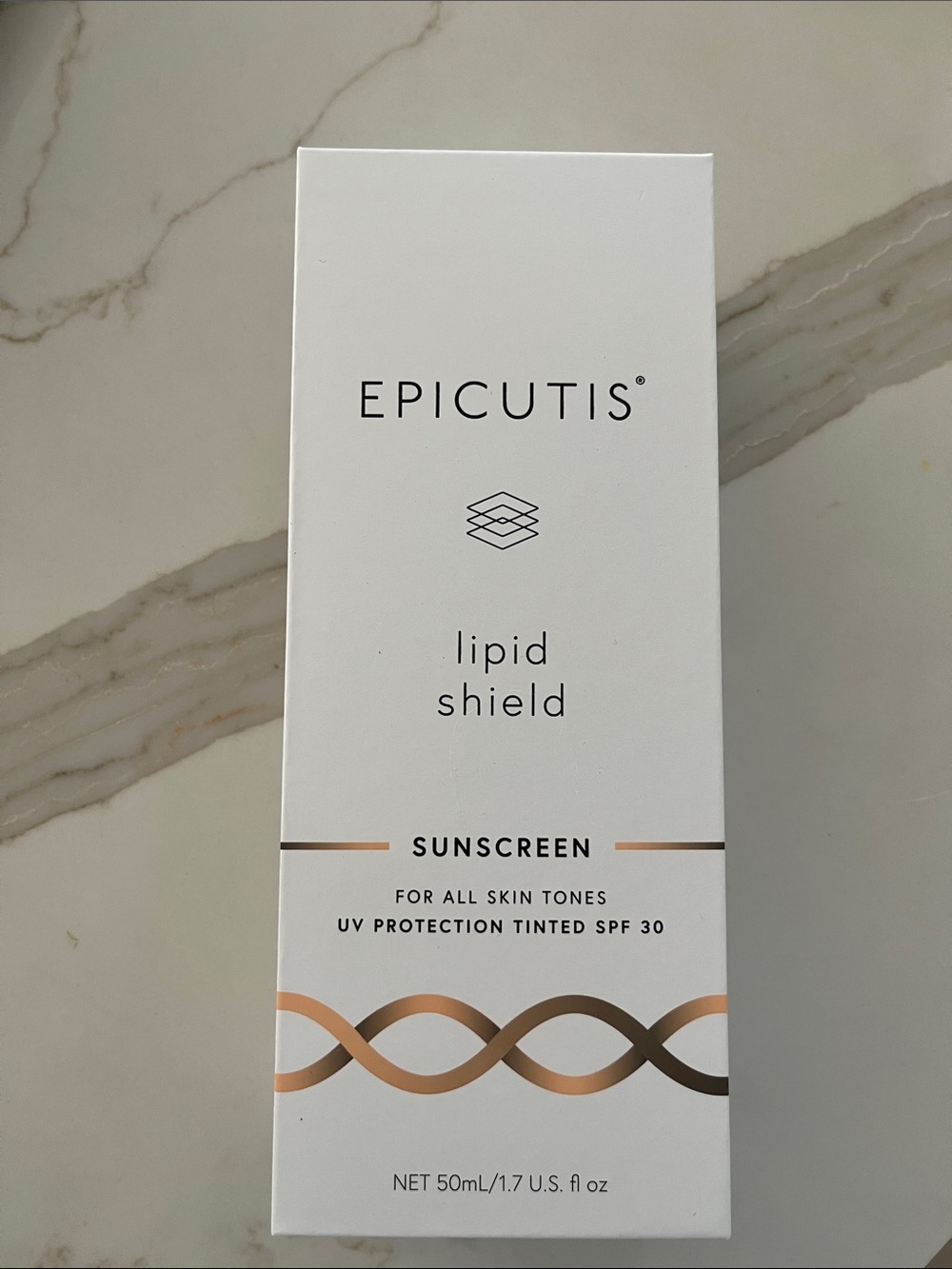NWT Epicutis Lipid Shield Tinted Sunscreen SPF 30 - Cream